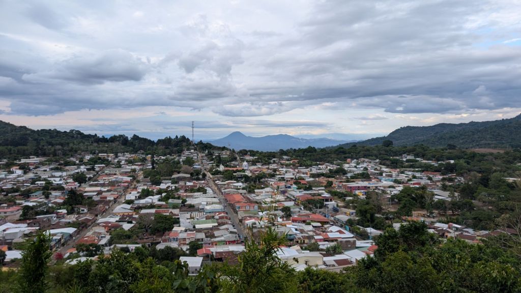 A-maze-ing Ruta de las&nbsp;Flores